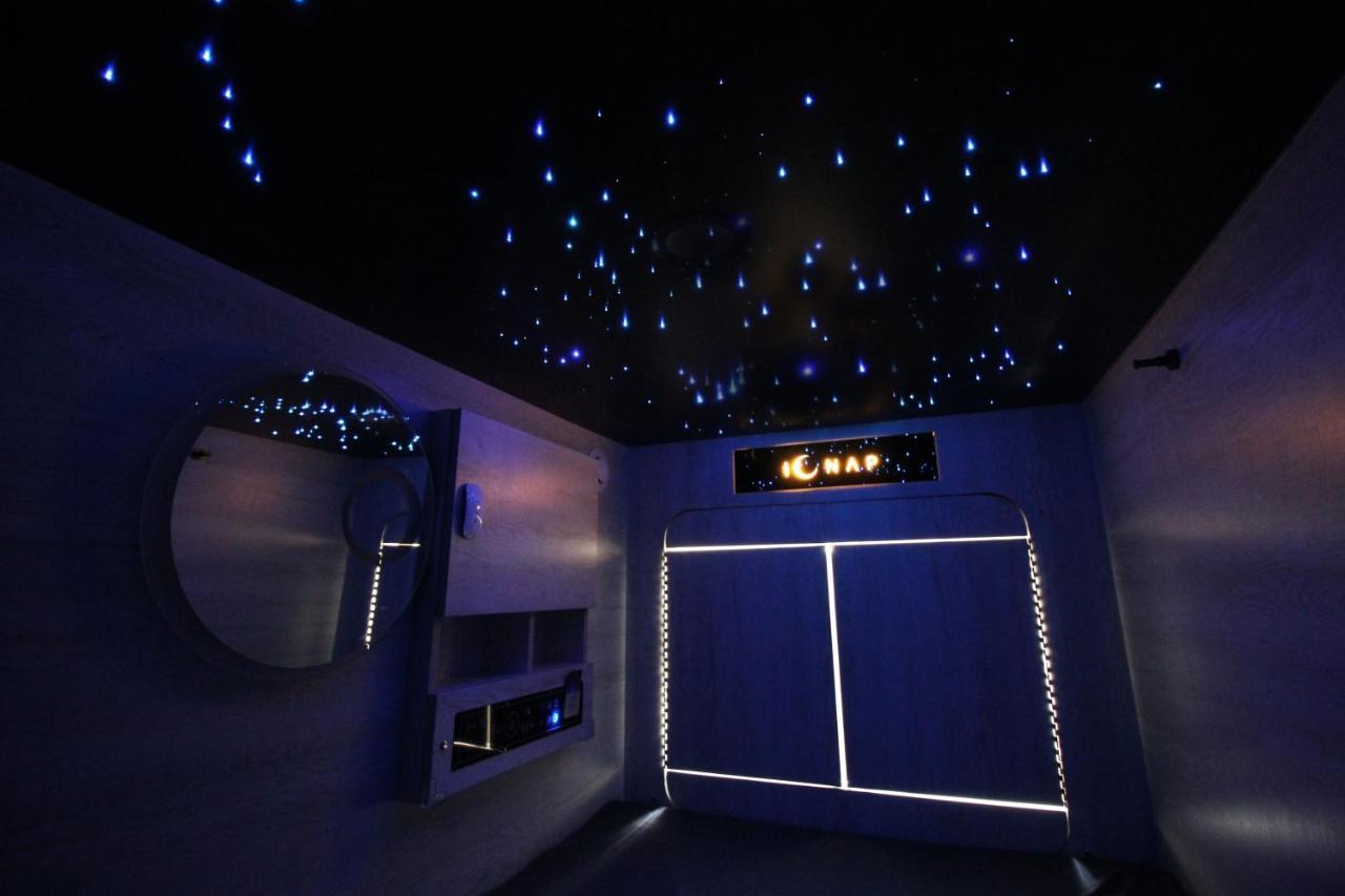 L'Etoile De Mer Mong Kok - Capsule Hotel Kowloon  Exteriör bild