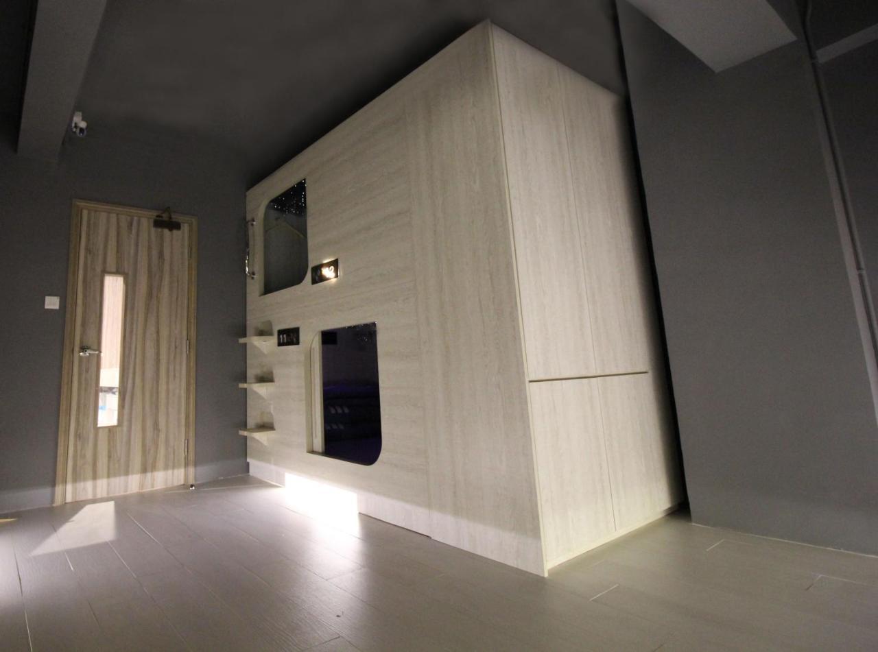 L'Etoile De Mer Mong Kok - Capsule Hotel Kowloon  Exteriör bild